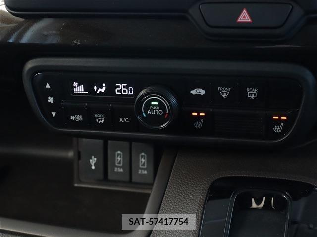 Honda N BOX 2021-06 210346-9