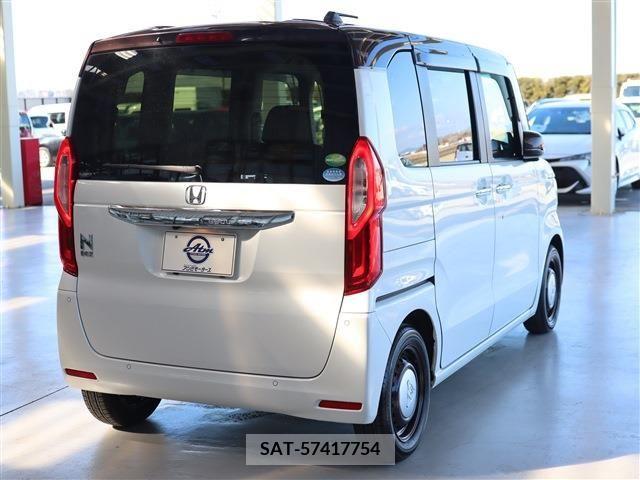 Honda N BOX 2021-06 210346-5