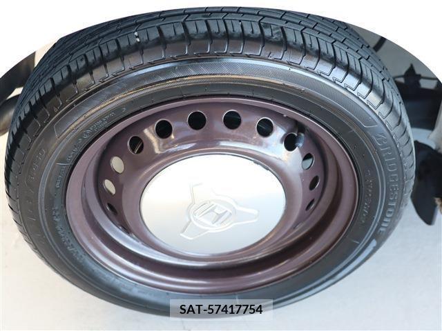 Honda N BOX 2021-06 210346-6