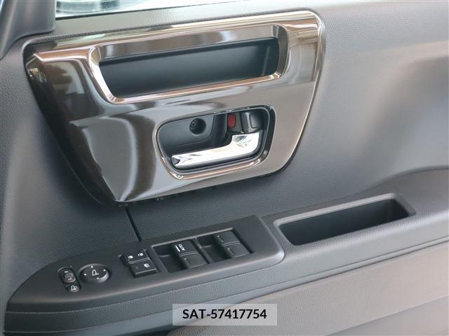 Honda N BOX 2021-06 210346-4