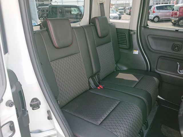 Suzuki SPACIA 2020-03 20970-18