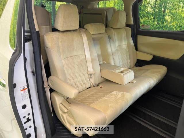 Toyota ALPHARD 2019-08 355407-9