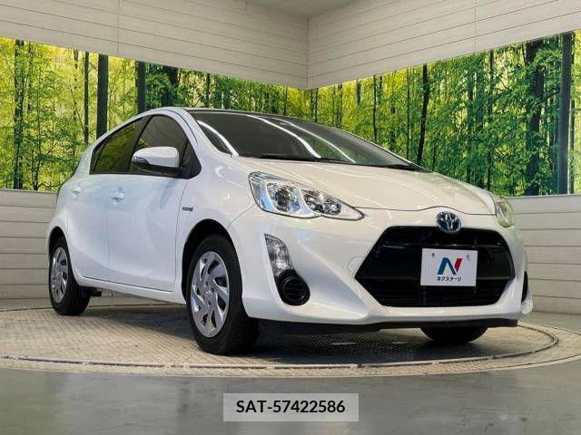 Toyota AQUA 2015-12 260399-16
