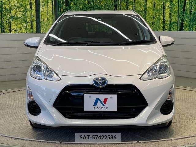 Toyota AQUA 2015-12 260399-14