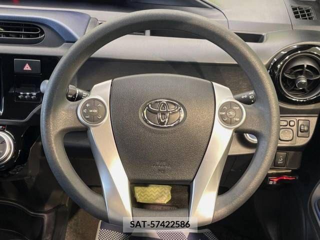 Toyota AQUA 2015-12 260399-11