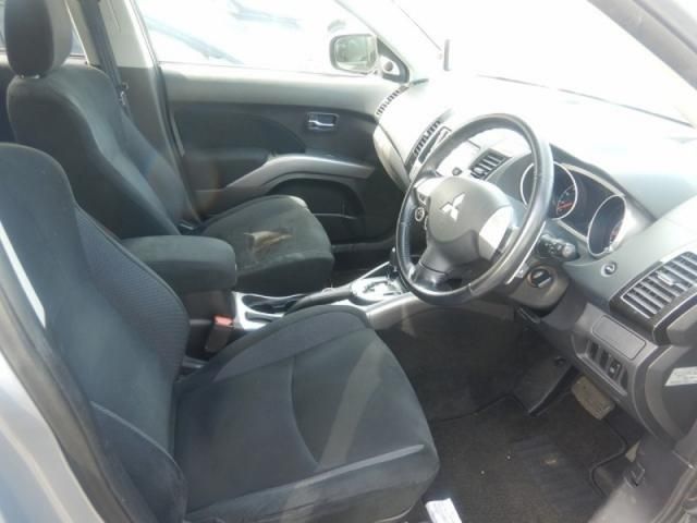 Mitsubishi OUTLANDER 2007-12 16155-5