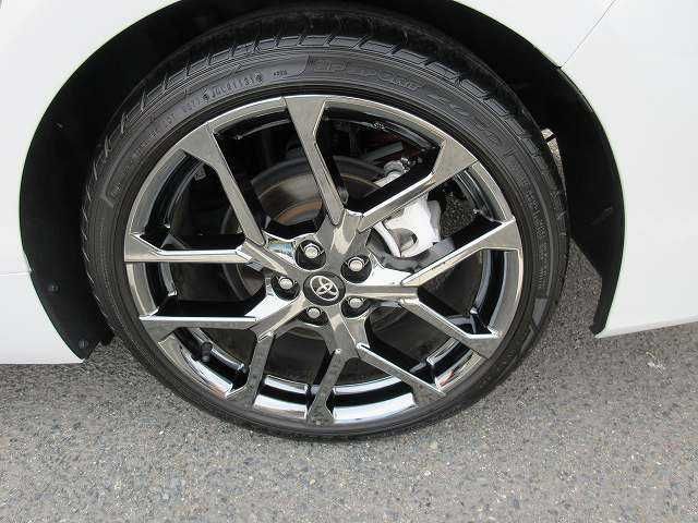 Toyota PRIUS PHV 2021-06 6932-15