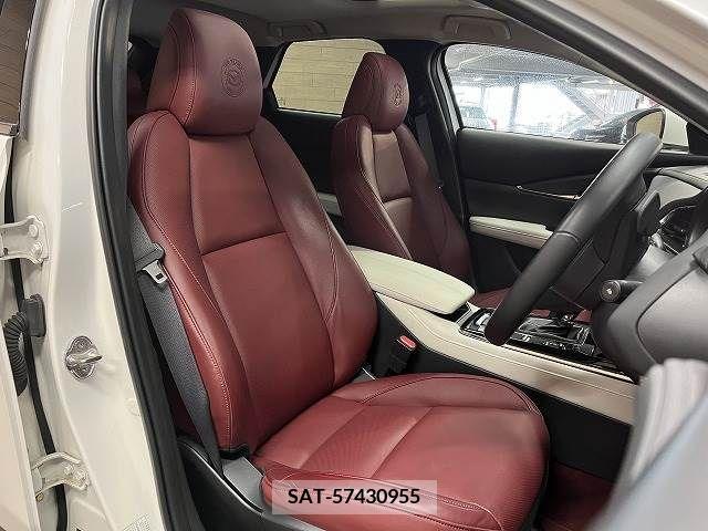 Mazda CX-30 2020-09 212175-7