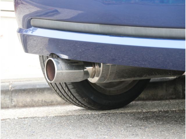Renault LUTECIA 2003-08 739-20