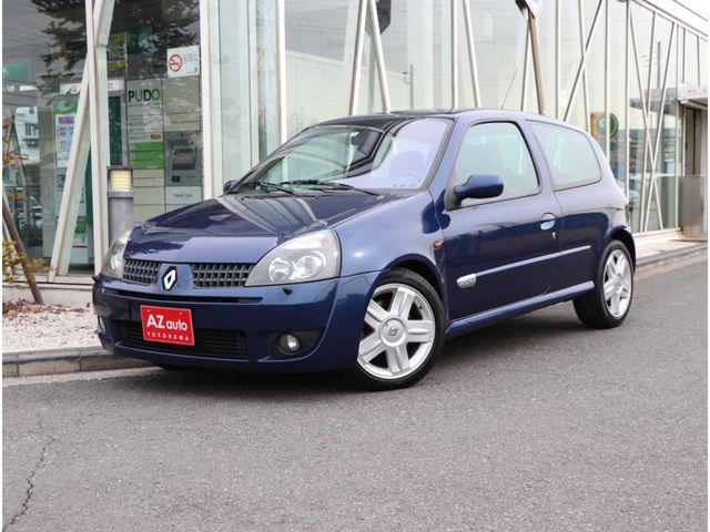 Renault LUTECIA 2003-08 739-0