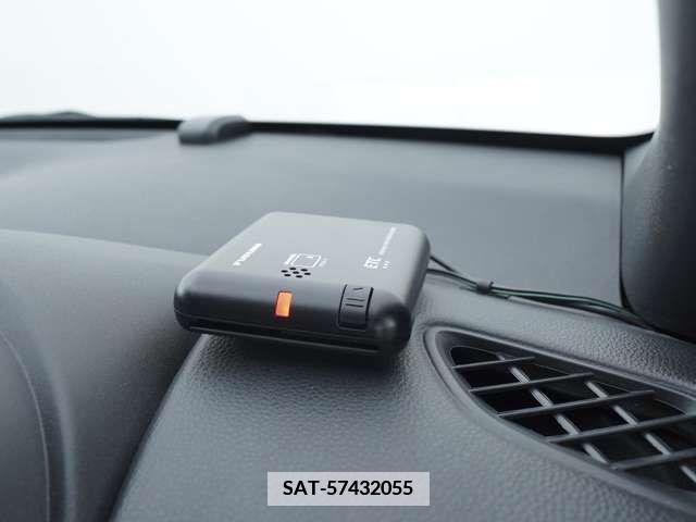 Toyota YARIS 2023-02 373211-16