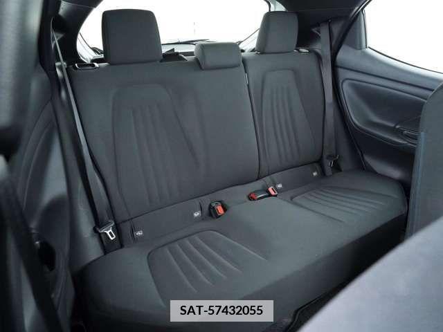 Toyota YARIS 2023-02 373211-6