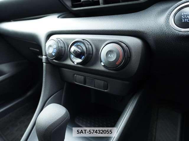 Toyota YARIS 2023-02 373211-11