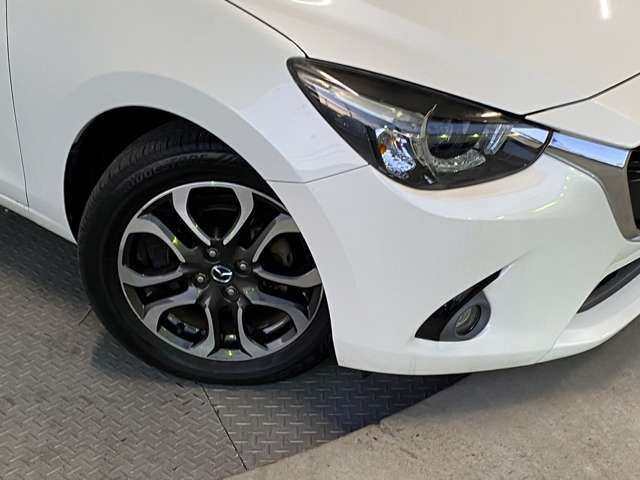 Mazda DEMIO 2015-06 16953-8