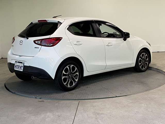 Mazda DEMIO 2015-06 16953-10