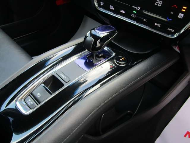 Honda VEZEL 2014-03 395-16