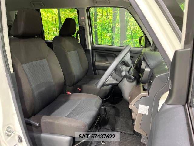 Toyota ROOMY 2021-06 213049-8