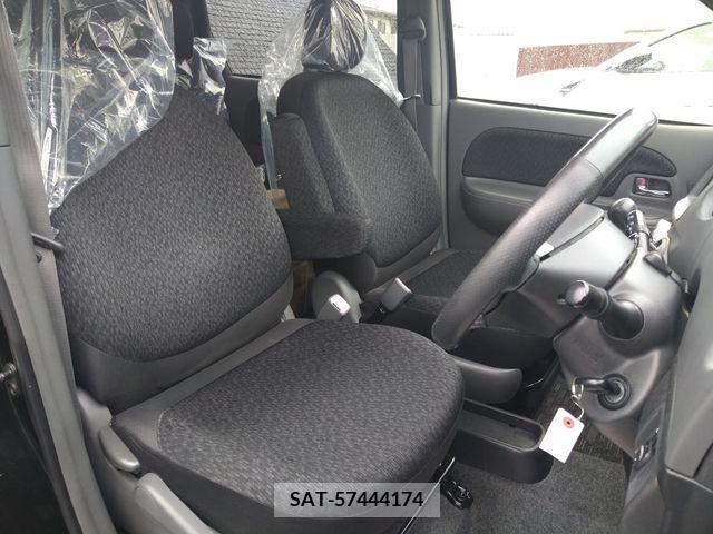 Toyota SIENTA 2012-05 313755-11