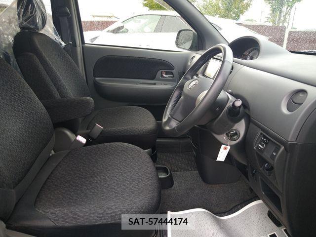 Toyota SIENTA 2012-05 313755-9
