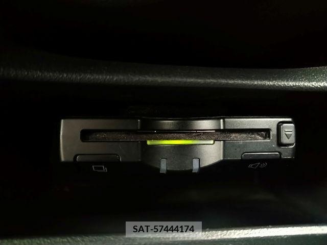 Toyota SIENTA 2012-05 313755-19
