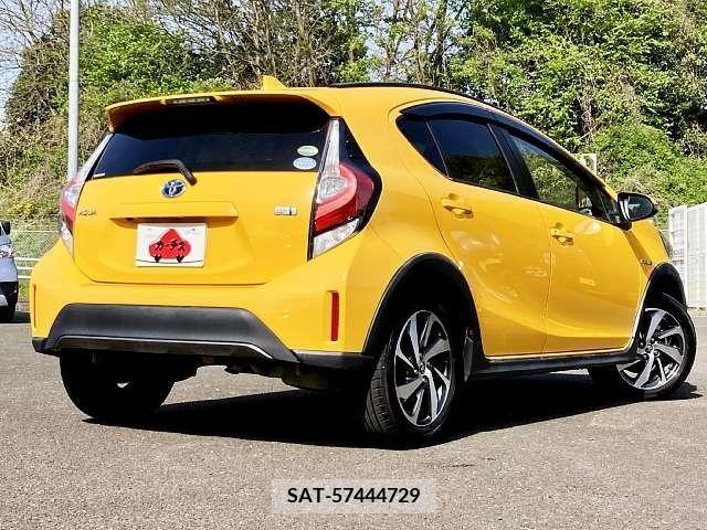 Toyota AQUA 2018-06 292283-2