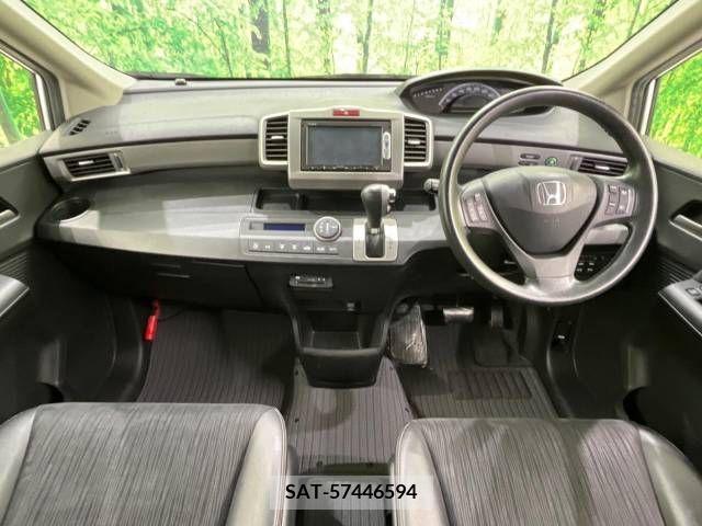 Honda FREED 2015-06 247402-1