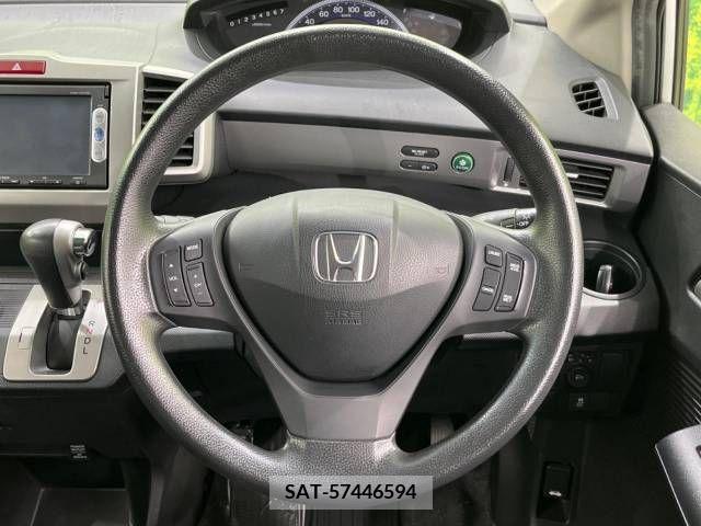 Honda FREED 2015-06 247402-12