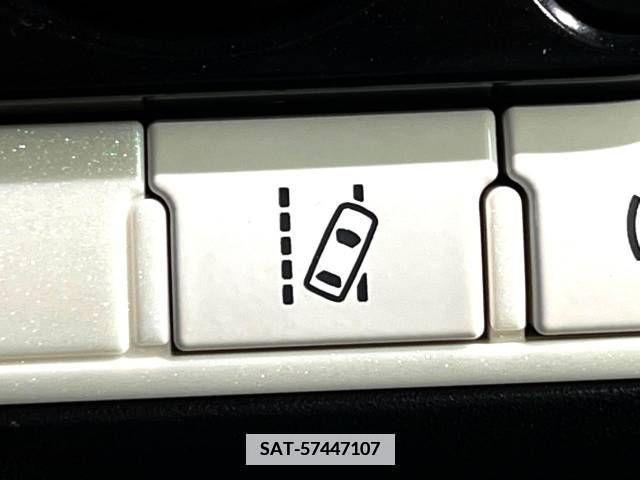 Toyota PRIUS 2017-06 376367-8