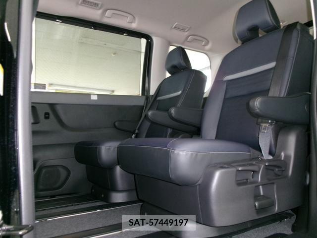 Nissan SERENA 2023-06 393870-8