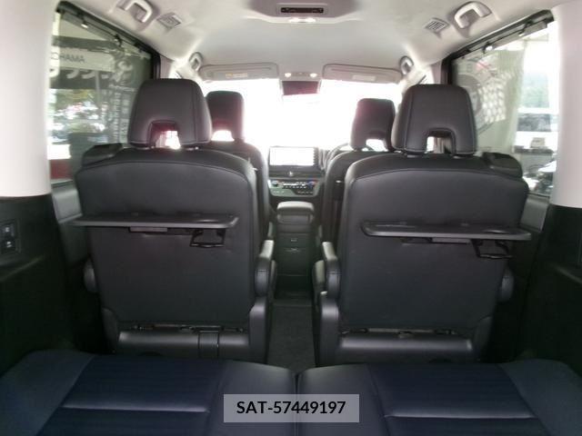Nissan SERENA 2023-06 393870-14
