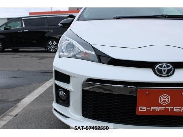 Toyota VITZ HYBRID 2017-12 230939-9