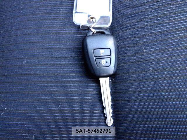 Toyota COROLLA FIELDER 2019-06 224550-8