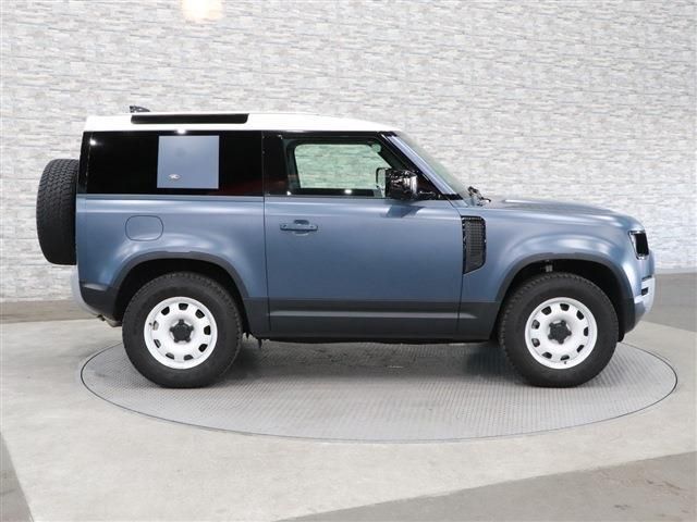 ROVER DEFENDER 2021-05 13773-6