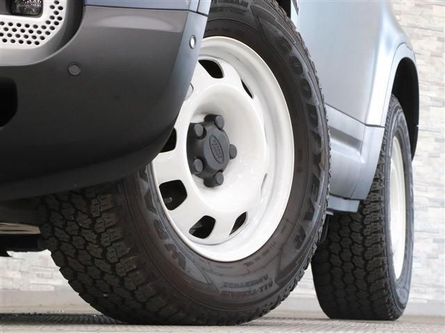 ROVER DEFENDER 2021-05 13773-9