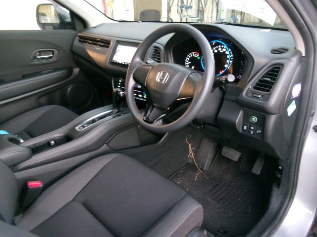 Honda VEZEL 2018-07 185019-1