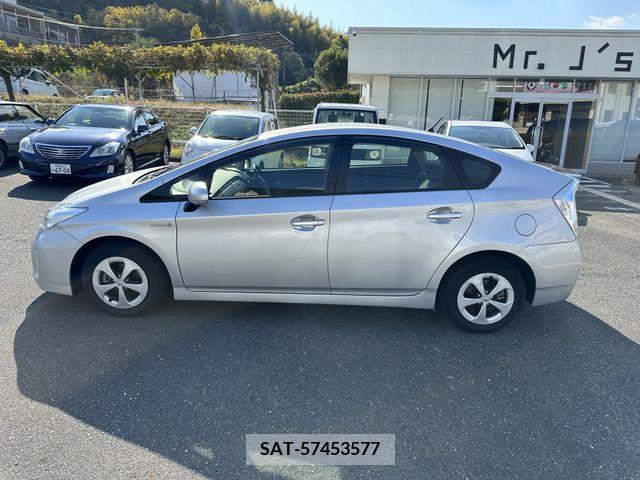 Toyota PRIUS 2014-01 204498-7