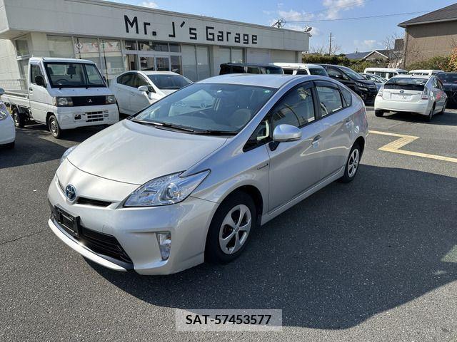 Toyota PRIUS 2014-01 204498-0