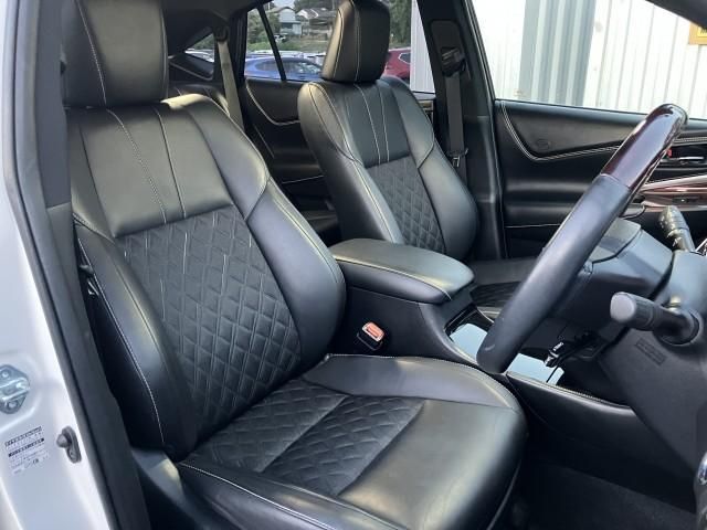 Toyota HARRIER 2016-05 13122-23