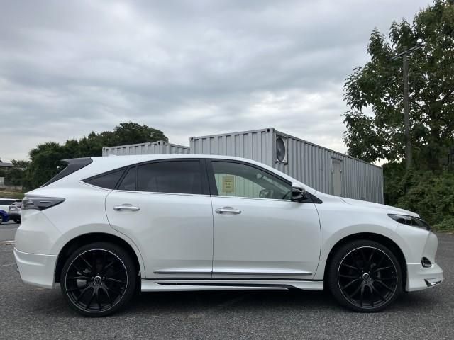 Toyota HARRIER 2016-05 13122-7