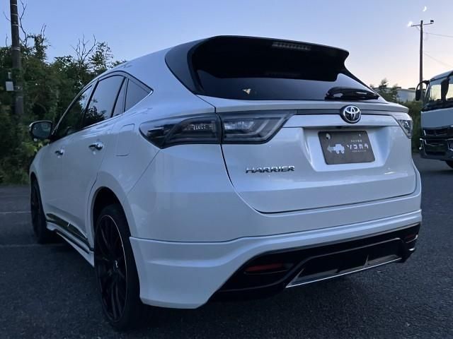 Toyota HARRIER 2016-05 13122-2