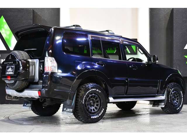 Mitsubishi PAJERO 2009-11 6692-8