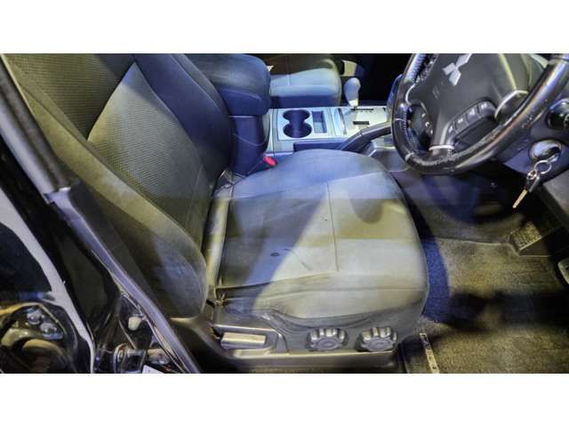Mitsubishi PAJERO 2009-11 6692-14