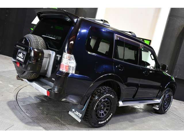 Mitsubishi PAJERO 2009-11 6692-1