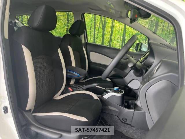 Nissan NOTE 2018-09 348707-8