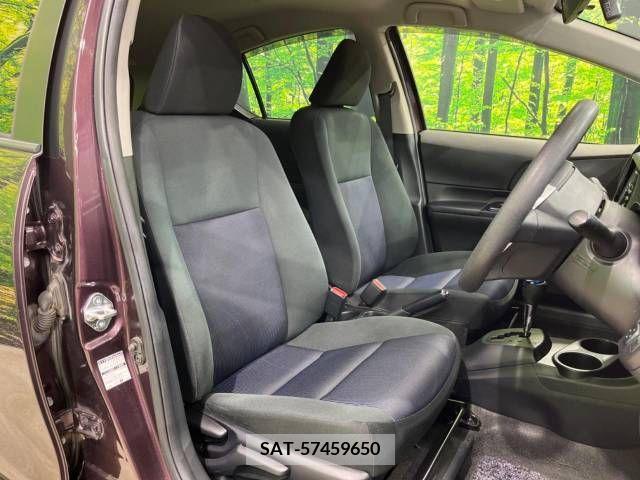 Toyota AQUA 2015-06 260540-14