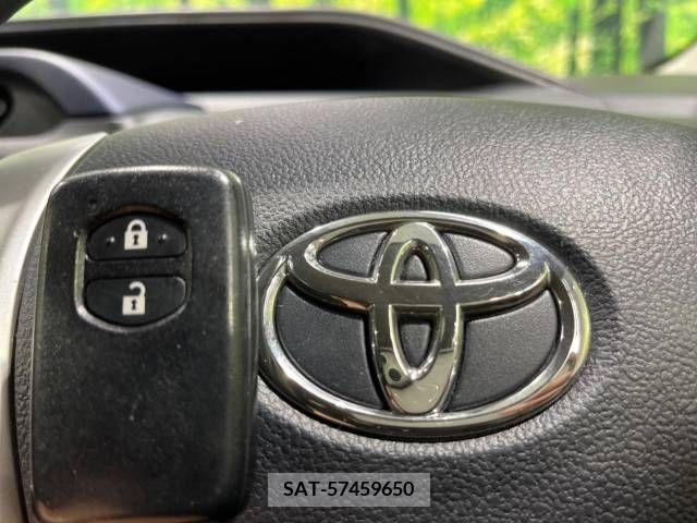 Toyota AQUA 2015-06 260540-4