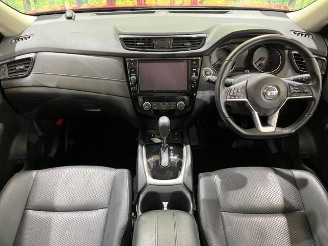Nissan X-TRAIL 2020-01 17145-1