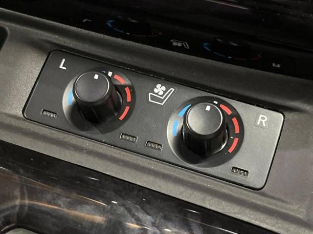 Toyota ALPHARD 2019-01 20148-8