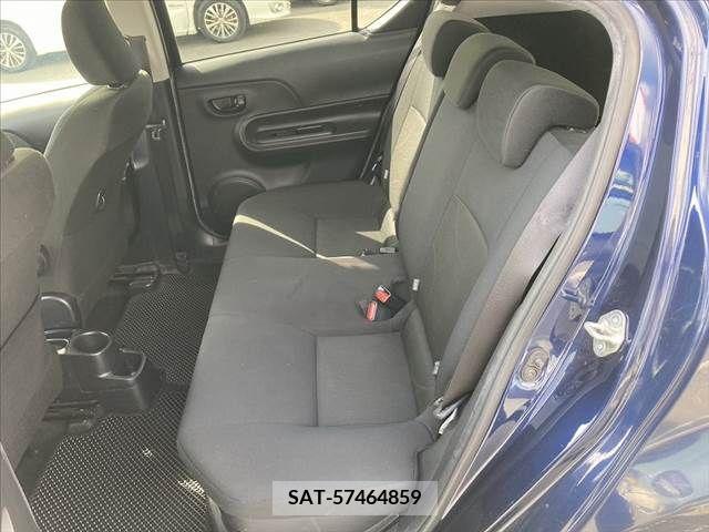 Toyota AQUA 2018-04 261698-15