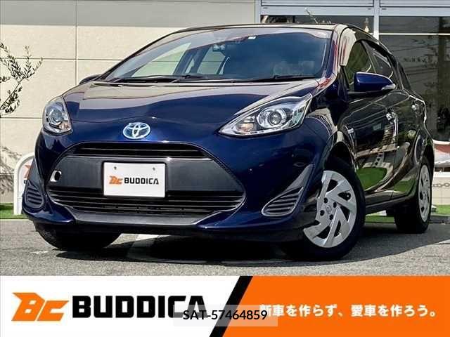 Toyota AQUA 2018-04 261698-0